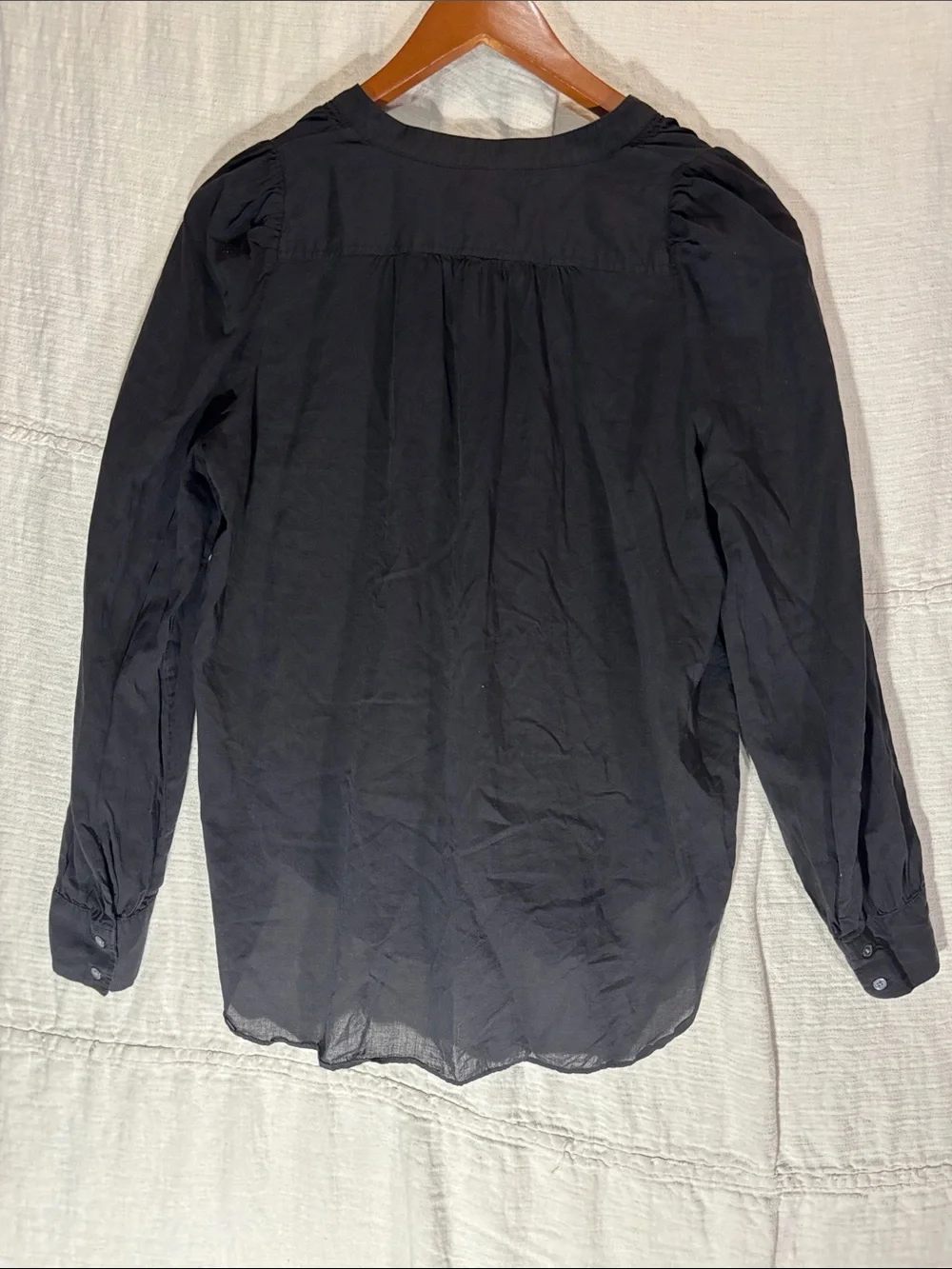 LOFT Black Split V-Neck Pintuck Popover Long-Sleeve Blouse Medium Cotton Lyocell